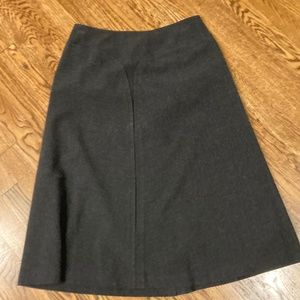 Gray A line skirt Vittadini Midi Length Size 4